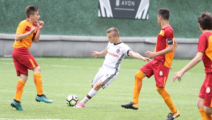 Beşiktaş U-13 Takımı derbide mağlup oldu