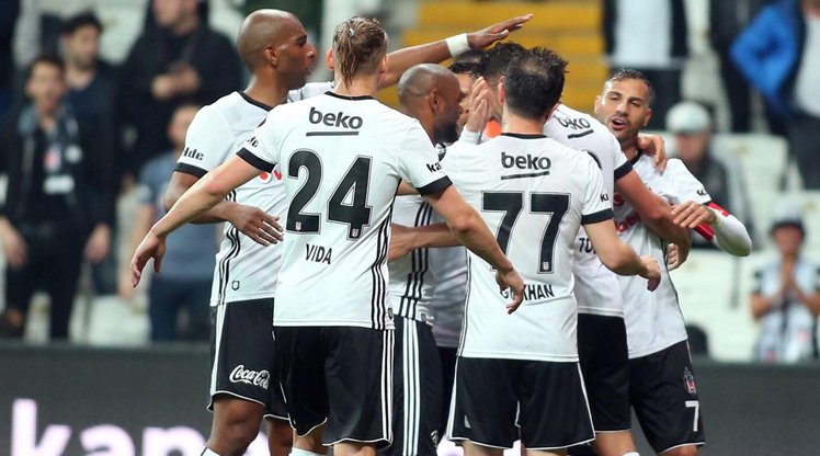Beşiktaş'ın hücum planı: Orta, kafa, gol!