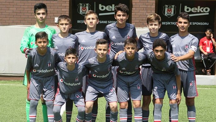 Beşiktaş:1 Kasımpaşa:3 (U-13)