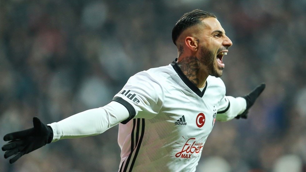 Katalanlar Ricardo Quaresma'yı unutamıyor!