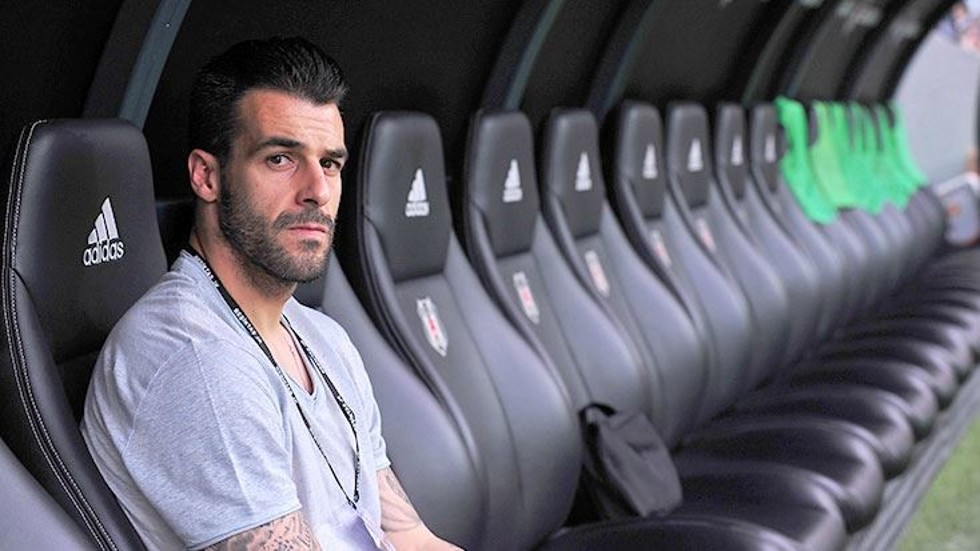 İki kulüp resmen talip oldu! Negredo Çin yolcusu...