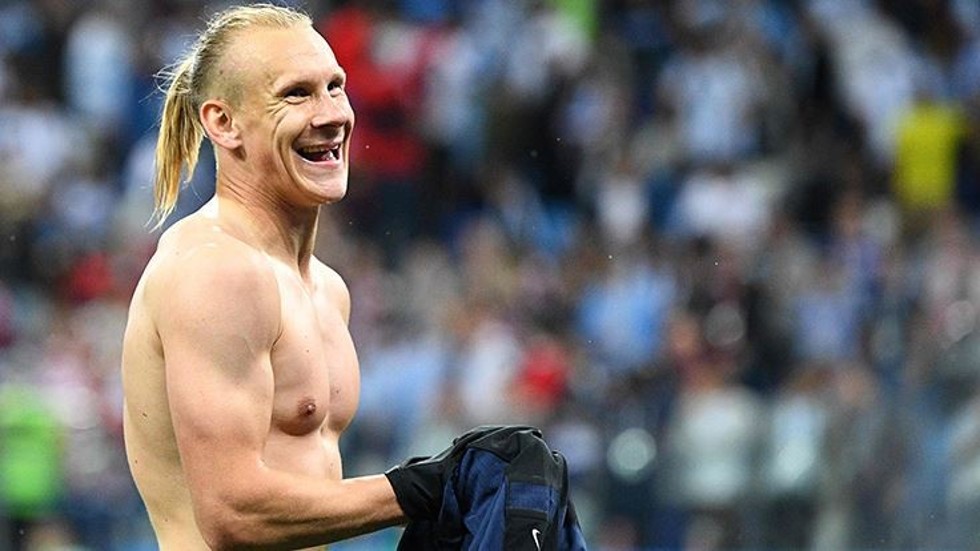 Everton taraftarından Vida baskısı