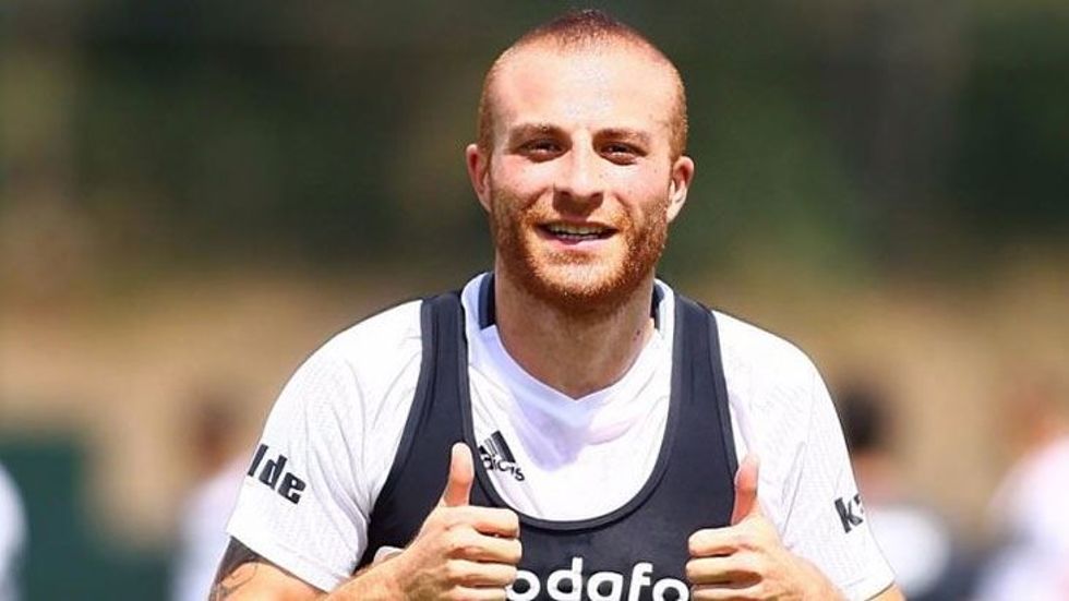 Gökhan Töre kampa katıldı!