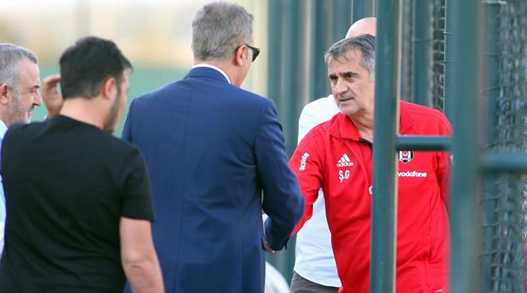 Beşiktaş'ta gündem transfer! Kimler gelecek, kimler gidecek?