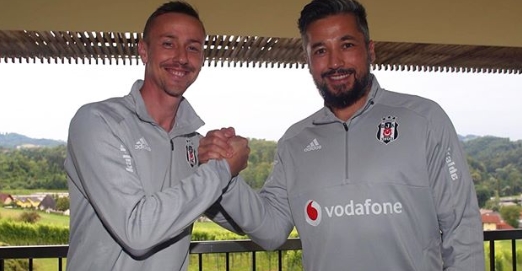 İlhan Mansız: "En kısa zamanda açıklarımı gidererek hem takıma hem de kendime faydalı olmak istiyorum"