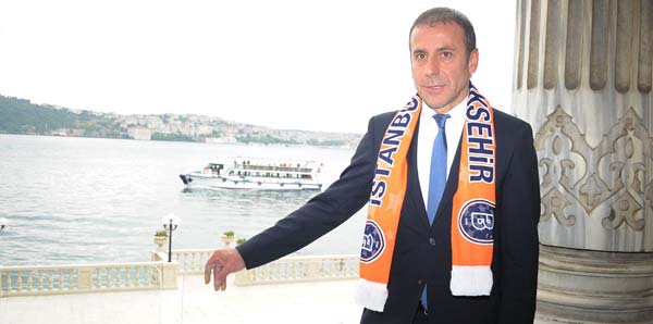 Beşiktaş, Abdullah Avcı'nın kapısını iki kez çaldı!