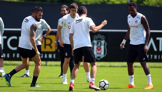 Beşiktaş yeni sezon hazırlıklarını sürdürüyor