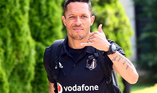 Beşiktaş'ın Faroe Adaları yolculuğu başladı! İşte Torshavn maçı kadrosu...