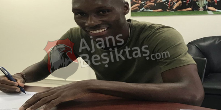 Atiba Hutchinson, yeni sözleşmeyi imzaladı!
