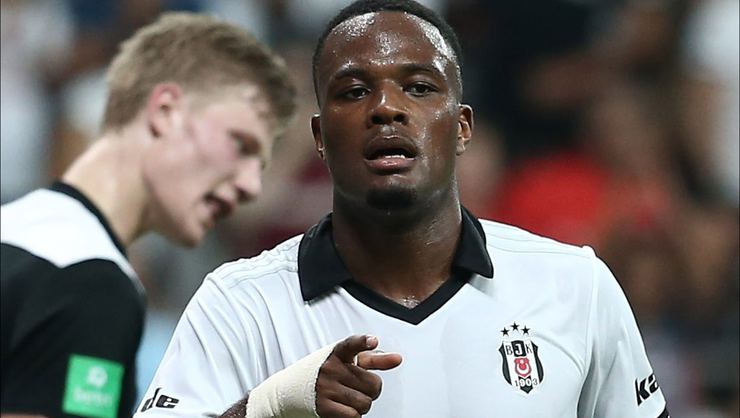 Atiba Hutchinson: "Larin tam bir makine!"