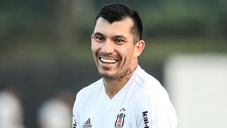 Medel kararını verdi, devre arası...