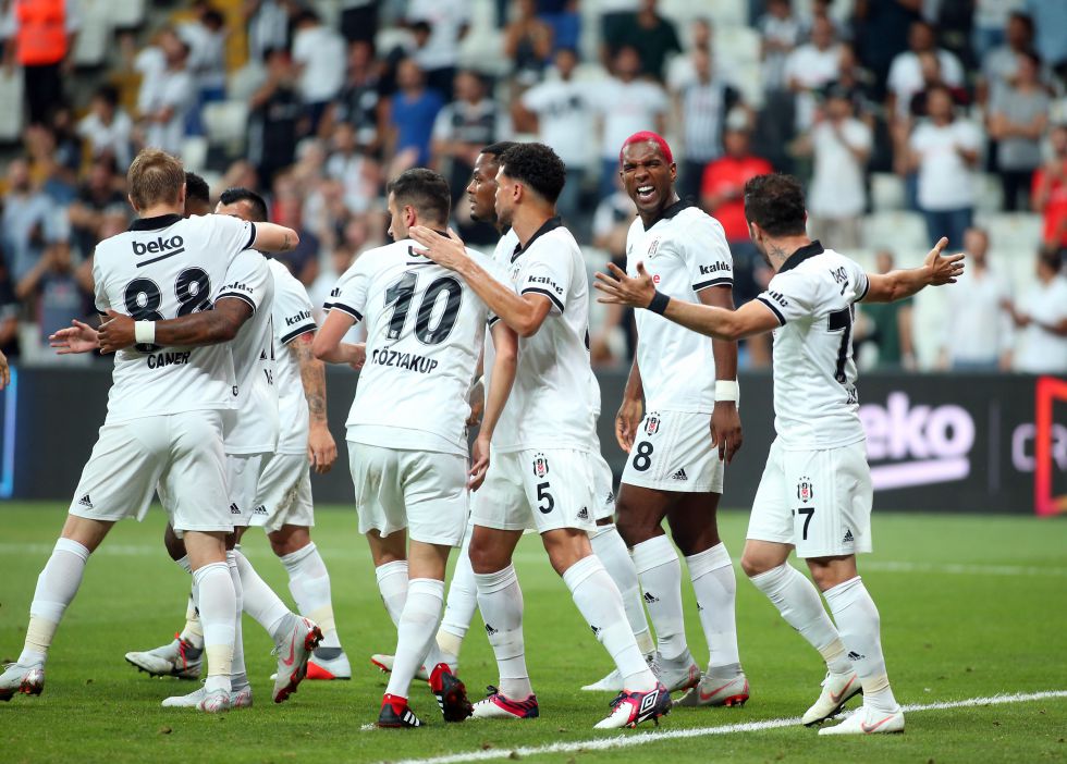 "İkili maçlarda gol yemeden tek farkla kazanmak önemli bir avantajdır."