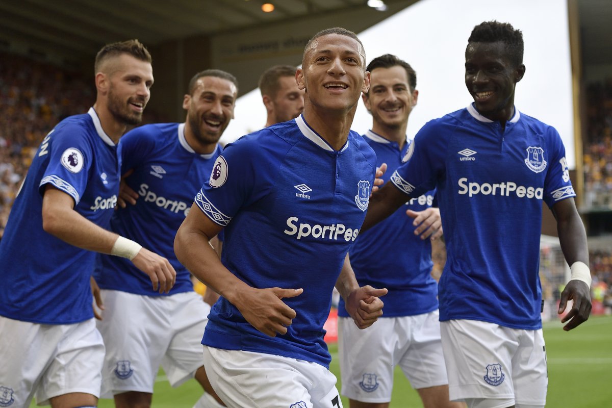 Cenk Tosunlu Everton, Wolverhampton ile berabere kaldı!