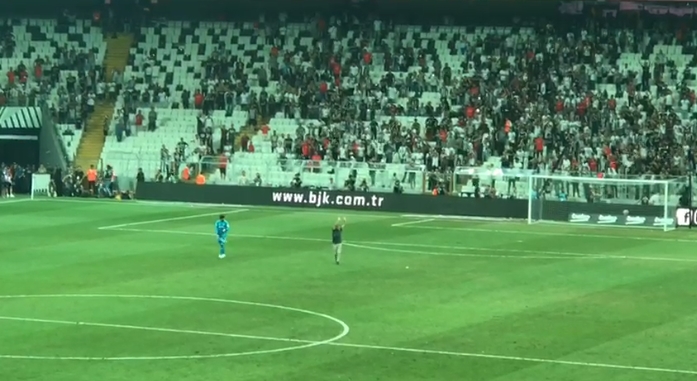 Sezonun ilk üçlüsü Caner’den
