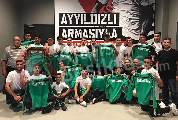 Filistin’den Beşiktaş’a destek!