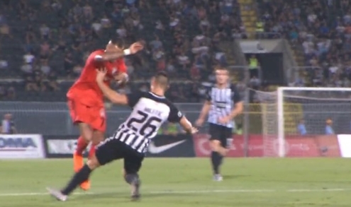 Partizan ilk yarı Amerikan Futbolu oynadı!