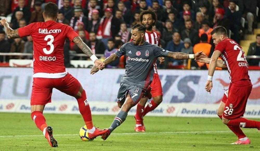 Beşiktaş ile Antalyaspor 45. maçlarına çıkıyor