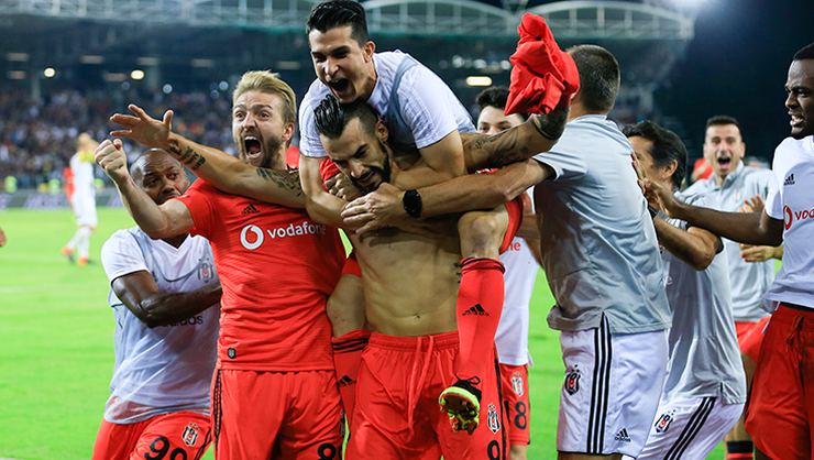 Beşiktaş'ta hedef Eylül'de 4 zafer