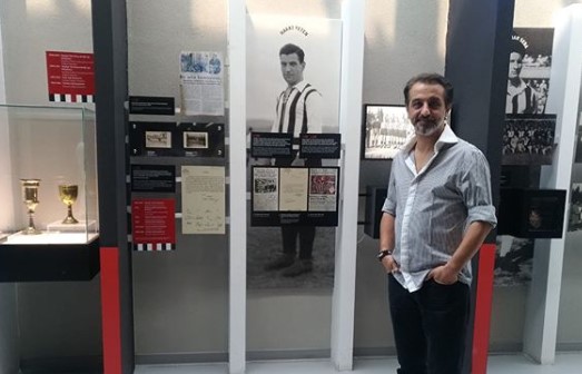 Sanatçı Ruhi Sarı, Beşiktaş Müzesi'ni gezdi