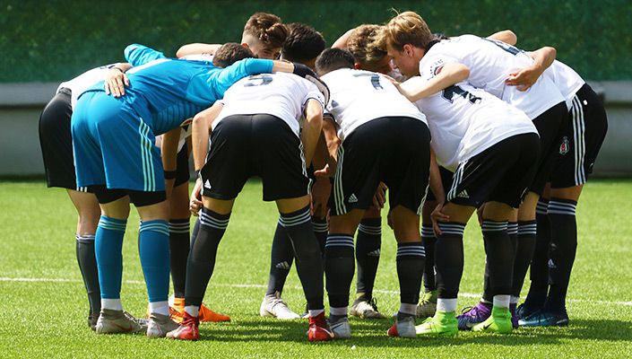 Beşiktaş U-16 Takımı, derbiden mağlup ayrıldı
