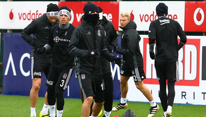 Beşiktaş'ta derbi hazırlıkları böyle başladı