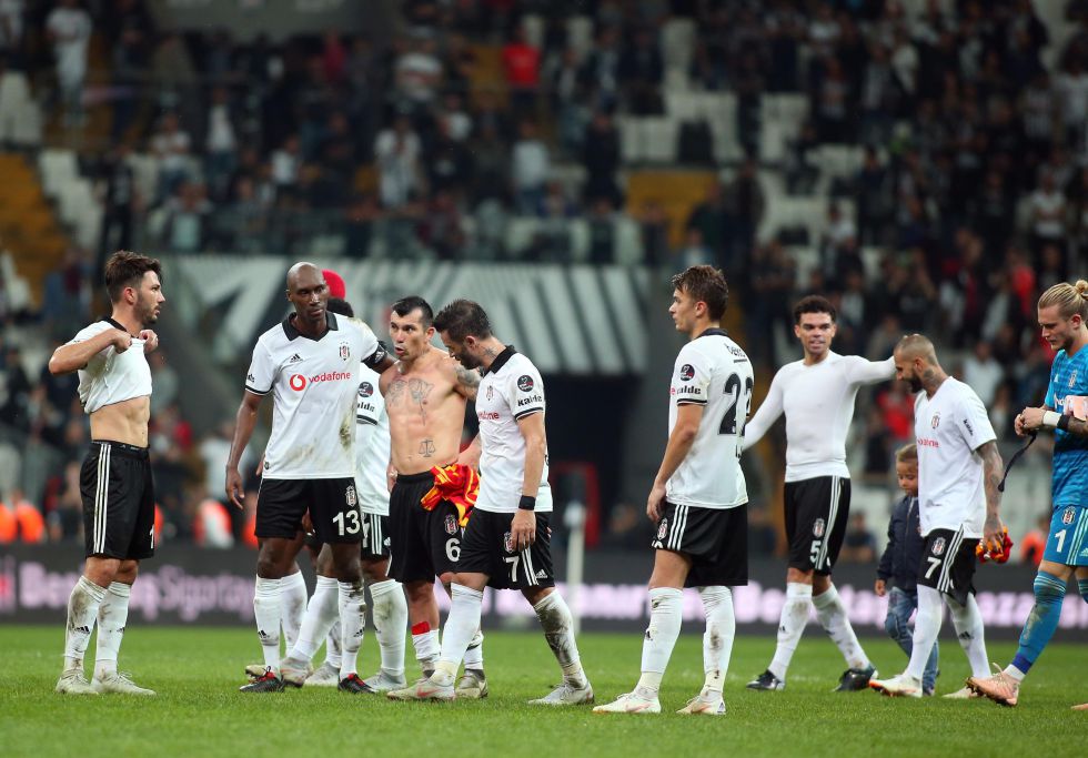Beşiktaşlı baba, çocuğuna bakın kimin adını verdi?