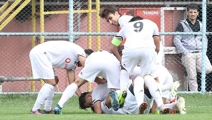 Beşiktaş U-19 Takımı Göztepe'yi 2 golle mağlup etti!