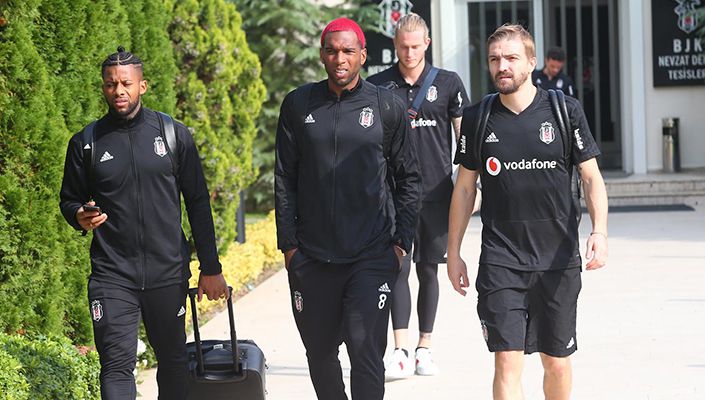 Beşiktaş İzmir'e gitti