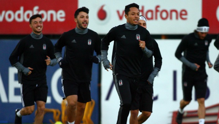 Beşiktaş'ta derbi hazırlıkları böyle sona erdi