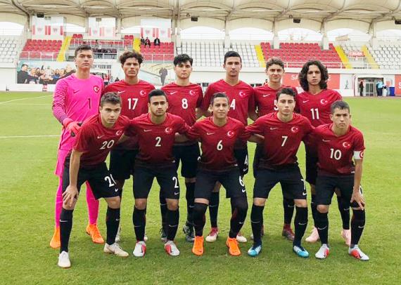 U16 Milli Takımı Ukrayna'yı mağlup etti! Beşiktaş'tan...