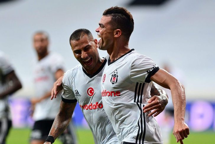 Pepe’den Quaresma’ya yardım