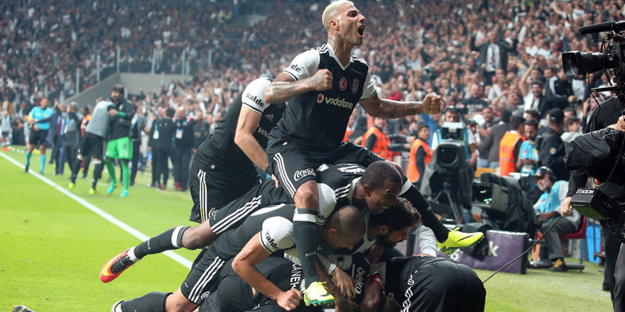 Beşiktaşlılardan futbolculara mektup!