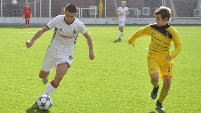 Beşiktaş'tan gol yağmuru (8-0)