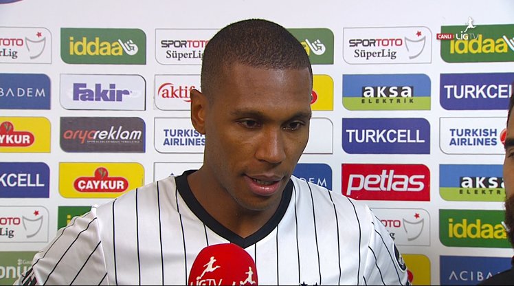 "Adriano'yu tebrik ederim"