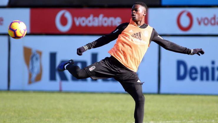 Beşiktaş'ta alkışlar Isimat-Mirin'e