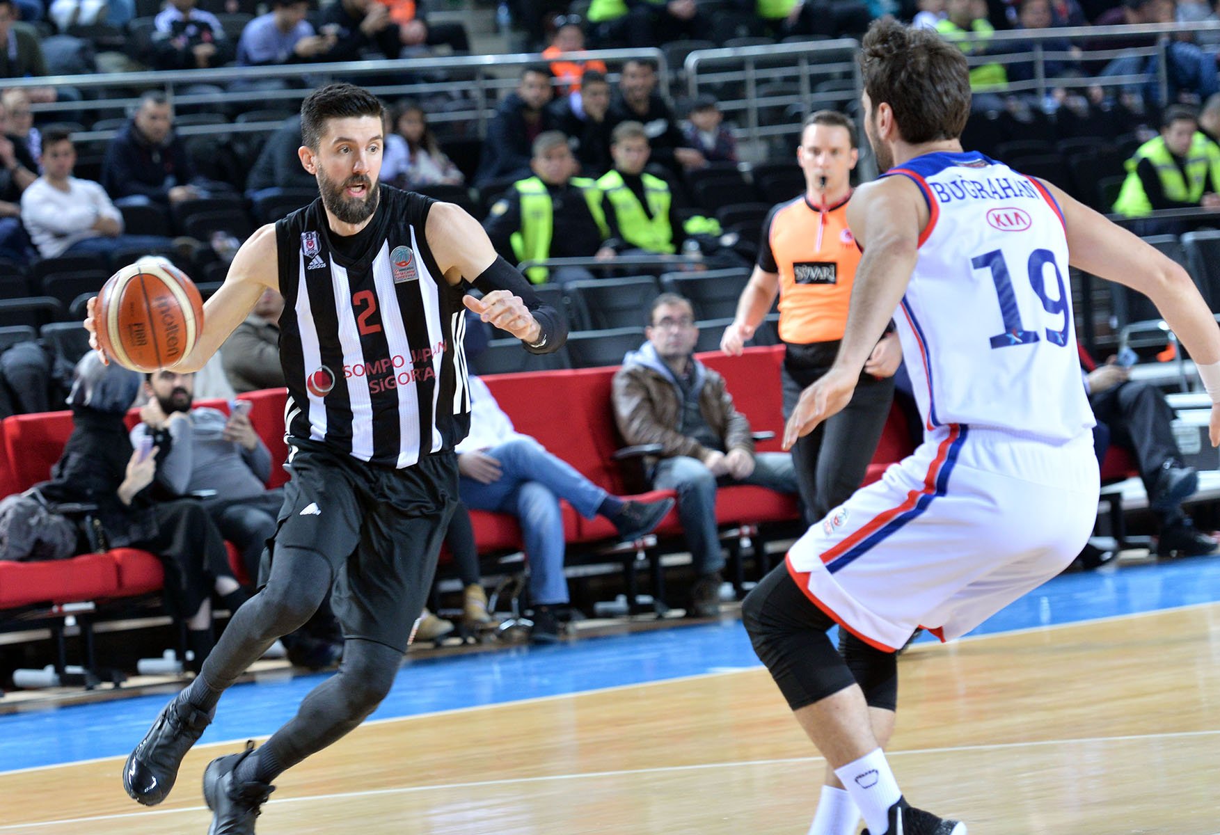 Beşiktaş, yarı finalde kupaya veda etti