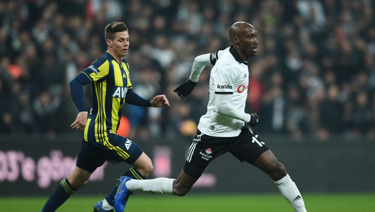 Fenerbahçe'nin derbi 11'i şekillenmeye başladı