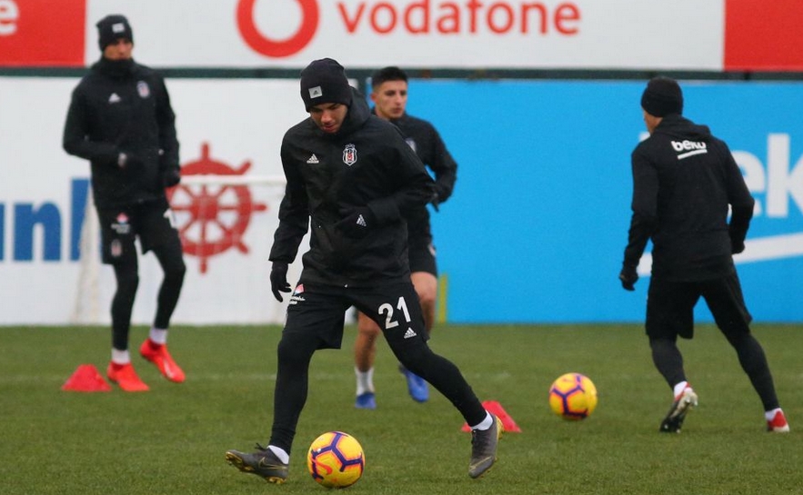 Beşiktaş’ta mesai bugün başlıyor