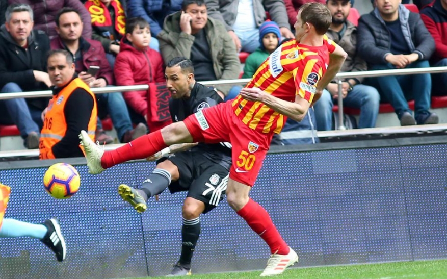 Quaresma Beşiktaş’a adeta dört elle sarıldı!