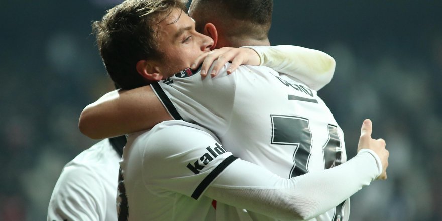 Adem Ljajic: "Umarım Beşiktaş'ta devam ederim"