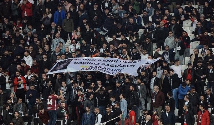 Beşiktaş tribünlerinden Ankaragücü’ne destek