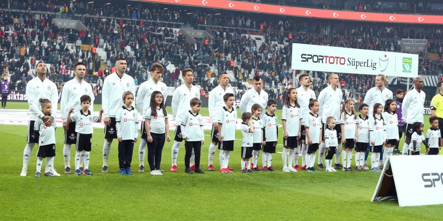 Beşiktaş'ta üst üste sakatlık şokları
