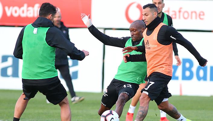 Beşiktaş, Ç. Rizespor maçı hazırlıklarına devam etti