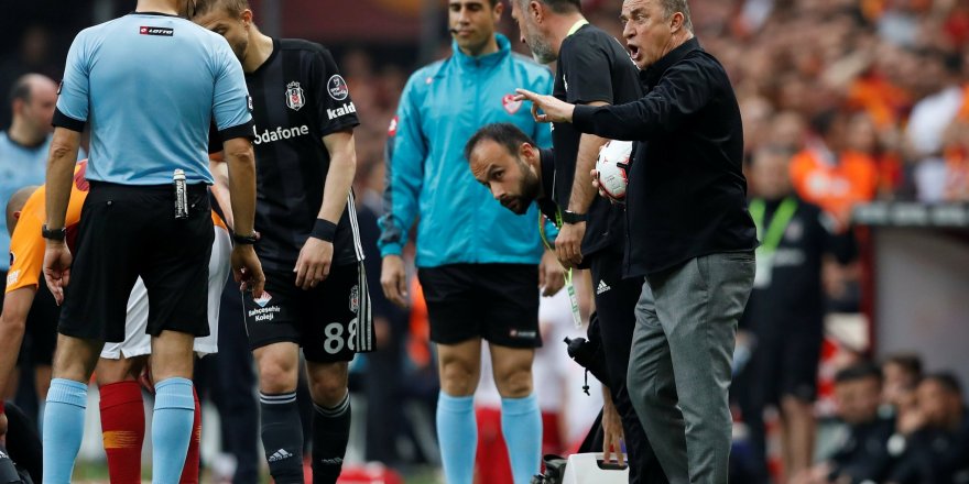 Galatasaray - Beşiktaş maçı ÖZET İZLE (GS:2 - BJK:0 maç özeti)