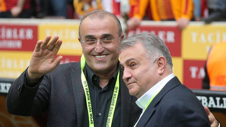 Ahmet Kavalcı'dan takıma: Silkelenin!