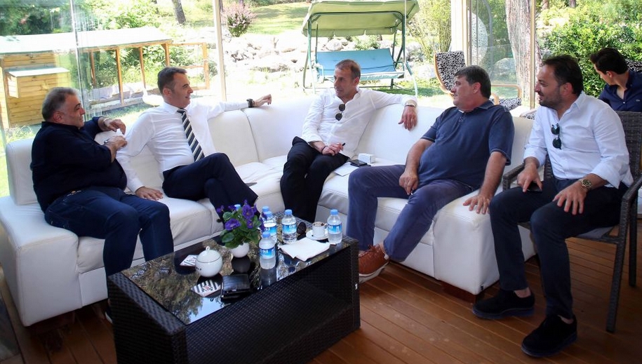 Serdal Adalı'ya söz verdi: "Herkes bize hayran olacak"