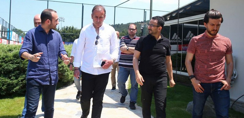 Abdullah Avcı'dan toplantı