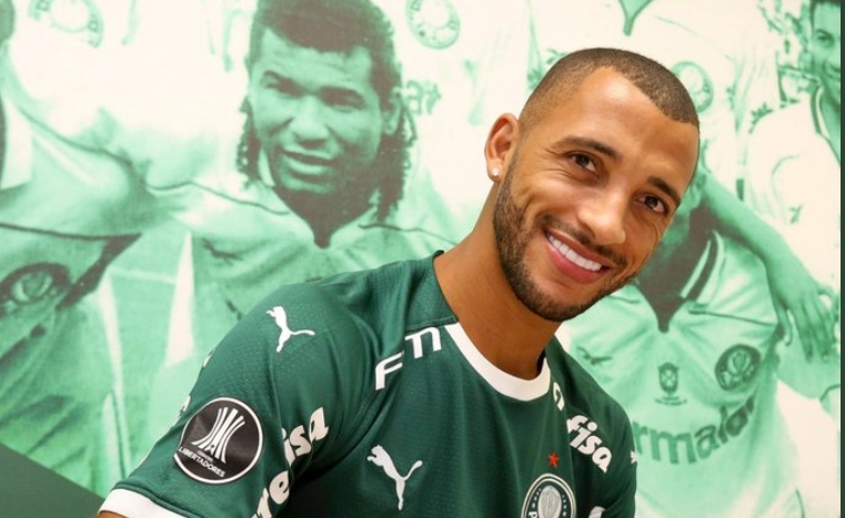 Palmeiras Vitor Hugo'yu açıkladı!