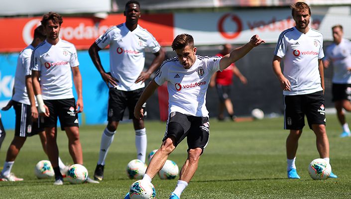 Beşiktaş'ta Sivasspor maçı hazırlıkları sürüyor