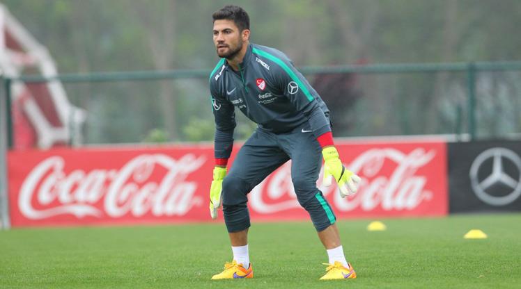 Ali Şaşal: "Beşiktaş yenilmeyecek takım değil"